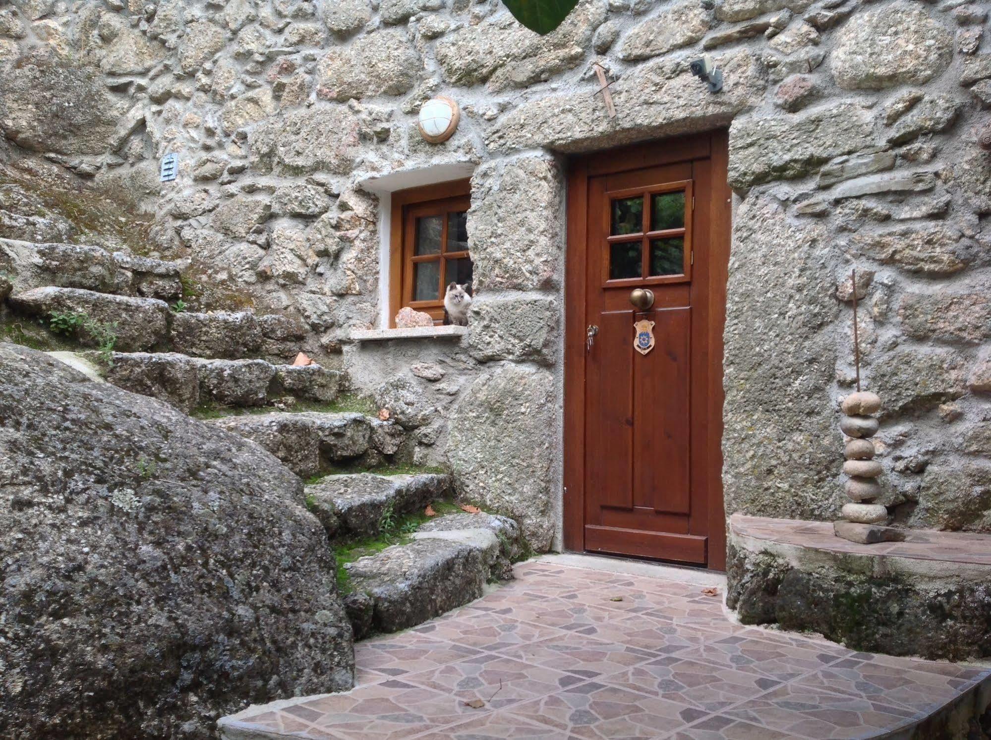 Quinta Do Circo - Serra Da Estrela - Turismo Rural Cortes do Meio エクステリア 写真