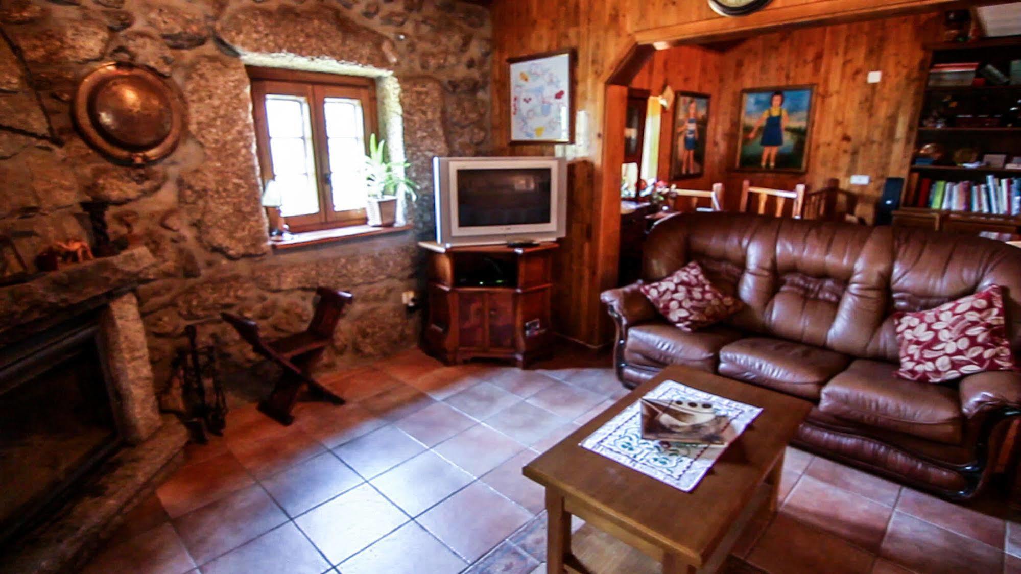 Quinta Do Circo - Serra Da Estrela - Turismo Rural Cortes do Meio エクステリア 写真