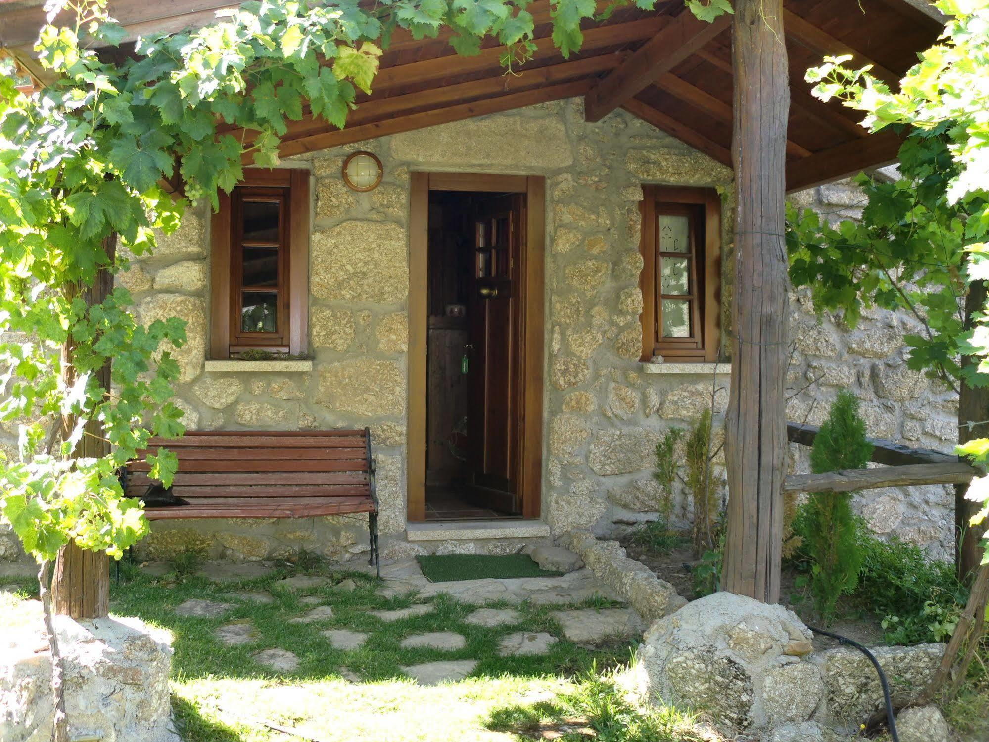 Quinta Do Circo - Serra Da Estrela - Turismo Rural Cortes do Meio エクステリア 写真